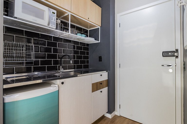 Apartamento mobiliado próximo Hosp Clínicas